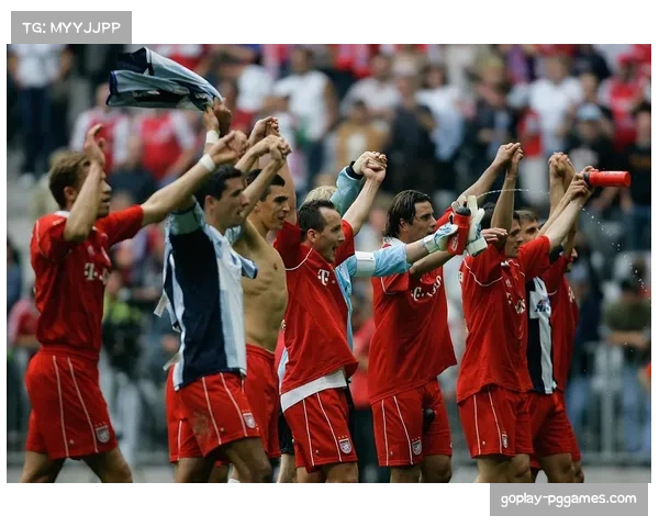 慕尼黑警方通报：逮捕12名在拜仁赛前涉嫌冲突的客队球迷