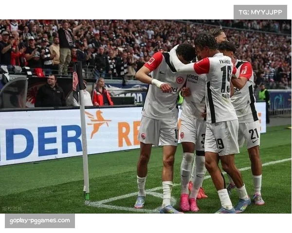 埃基蒂克无对抗倒地重伤，利物浦9500万欧元新援疑似跟腱断裂